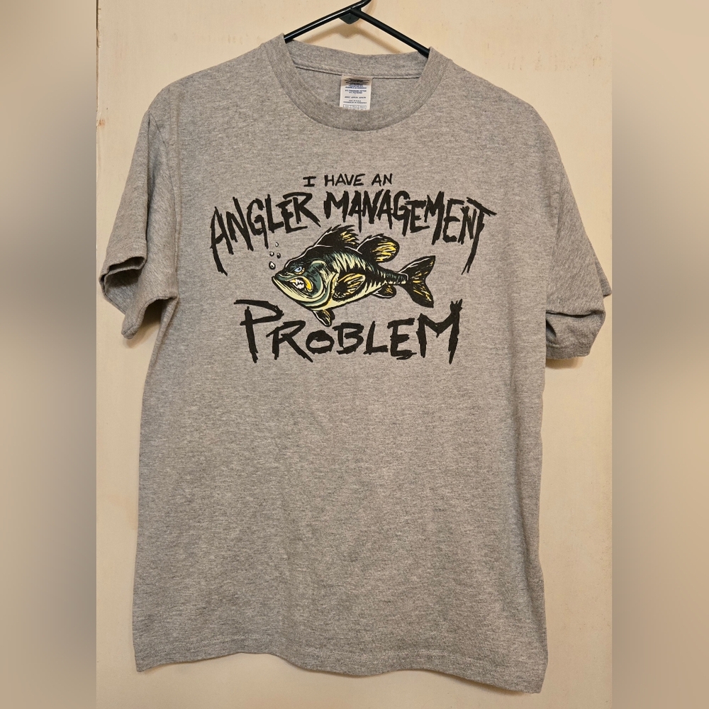 Delta Gray Angler Graphic Men's T-Shirt Vintage